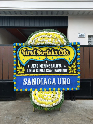 Papan Bunga Duka di FLORES TIMUR